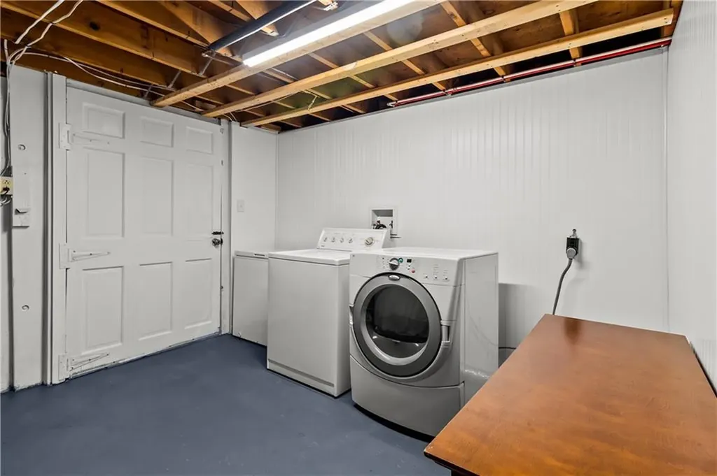 110 Enfield Avenue Providence RI 02908