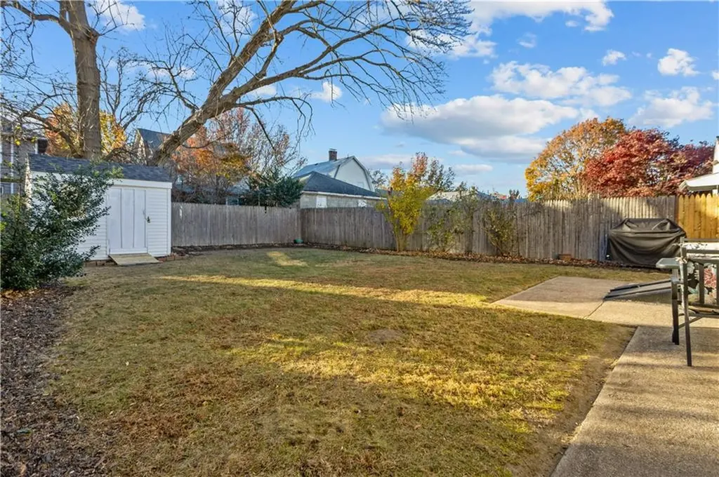 110 Enfield Avenue Providence RI 02908