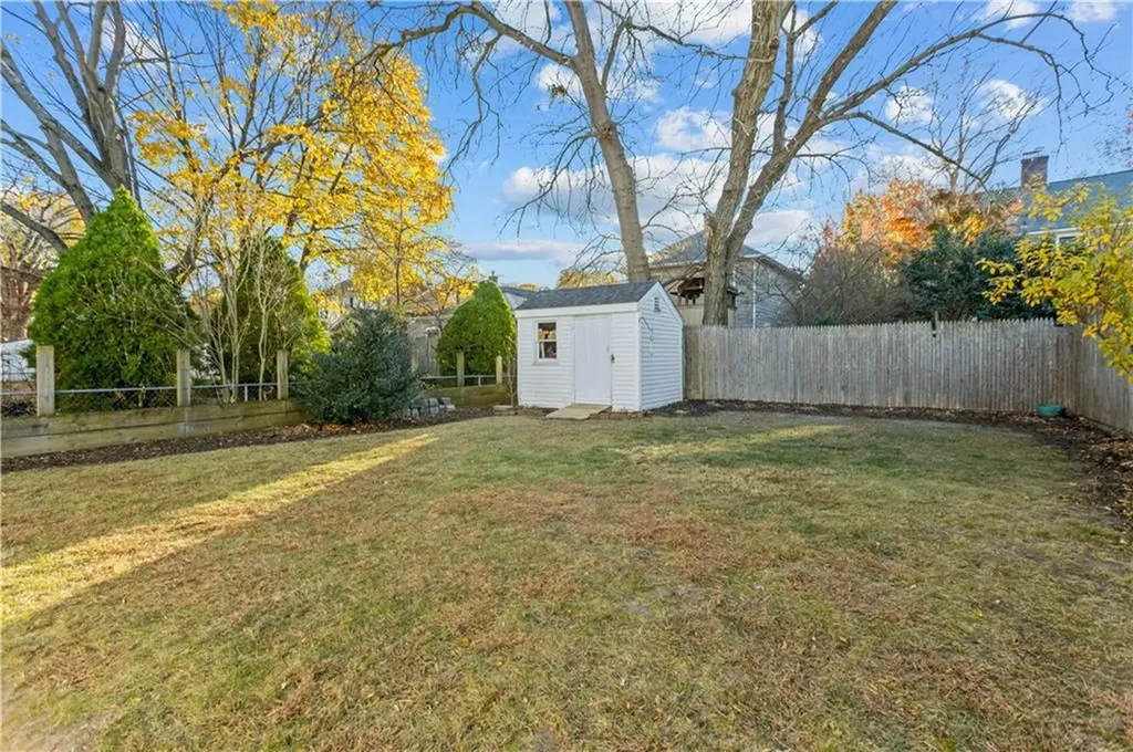 110 Enfield Avenue Providence RI 02908