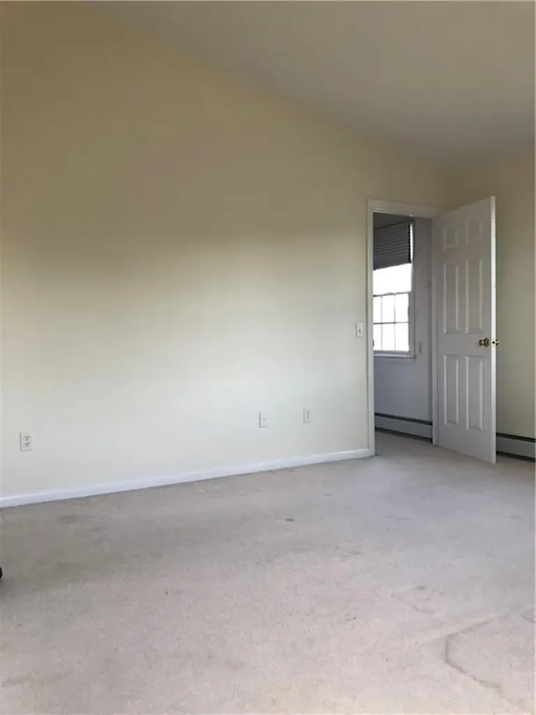 116 Evergreen Drive Portsmouth RI 02871