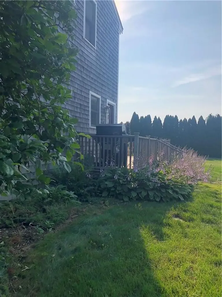 116 Evergreen Drive Portsmouth RI 02871