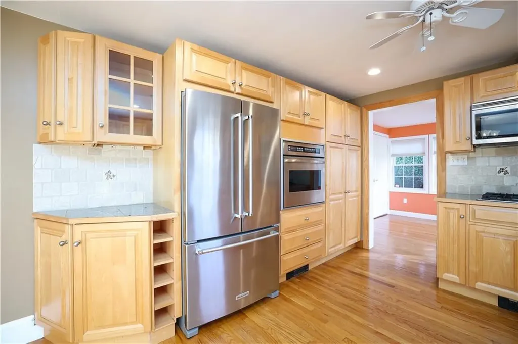 61 Cushman Avenue East Providence RI 02914