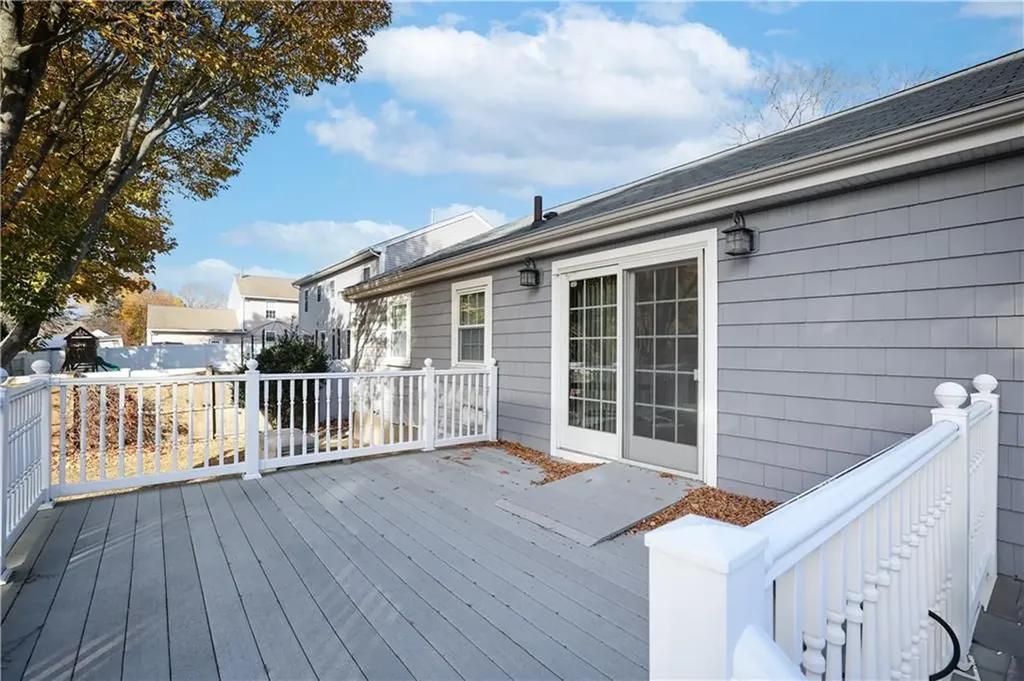 61 Cushman Avenue East Providence RI 02914