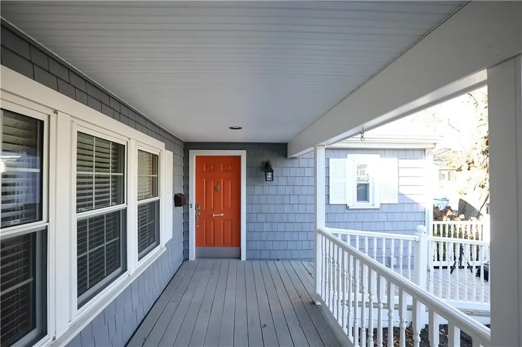 61 Cushman Avenue East Providence RI 02914