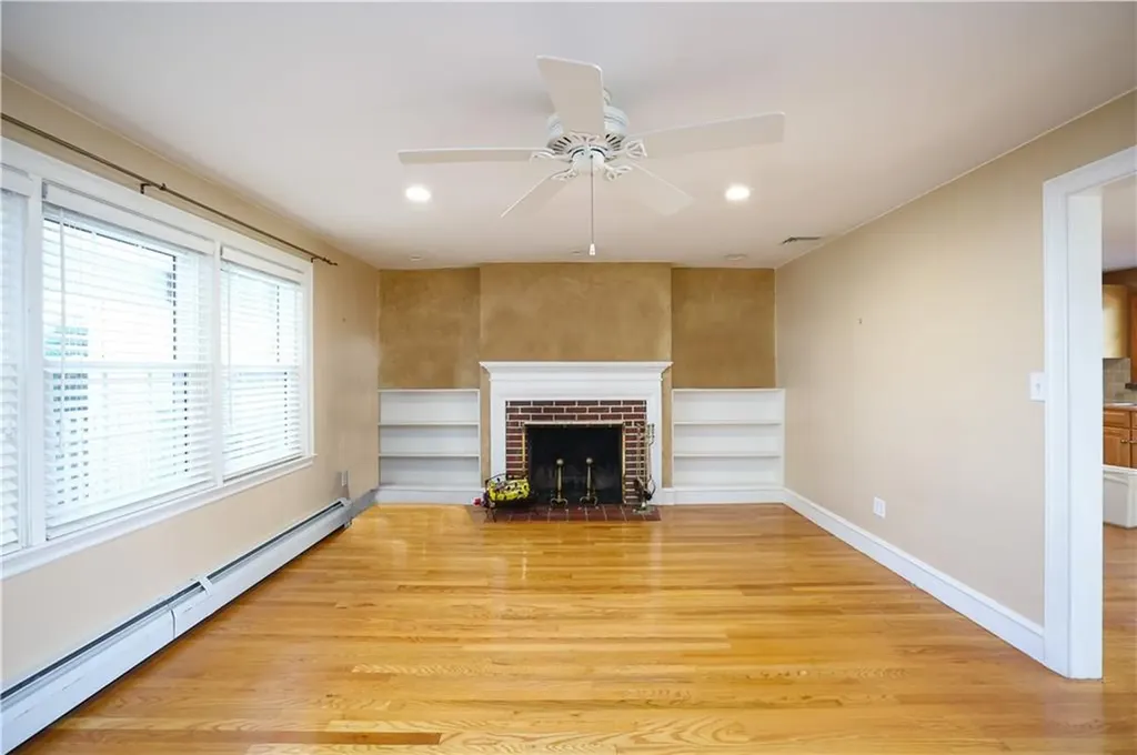 61 Cushman Avenue East Providence RI 02914