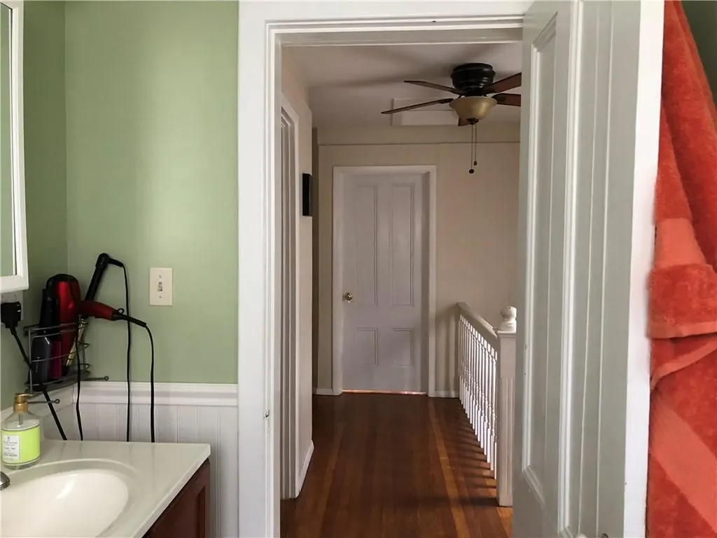 7 Clarke Street Jamestown RI 02835