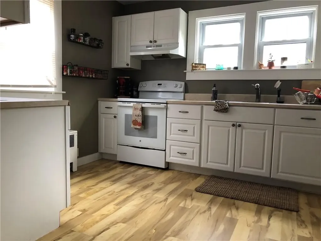 7 Clarke Street Jamestown RI 02835