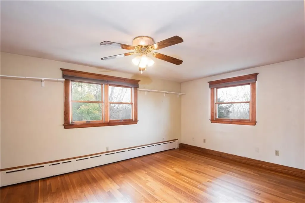 288 Mill Lane Portsmouth RI 02871
