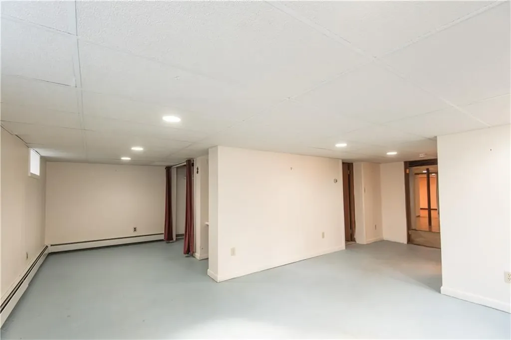 288 Mill Lane Portsmouth RI 02871