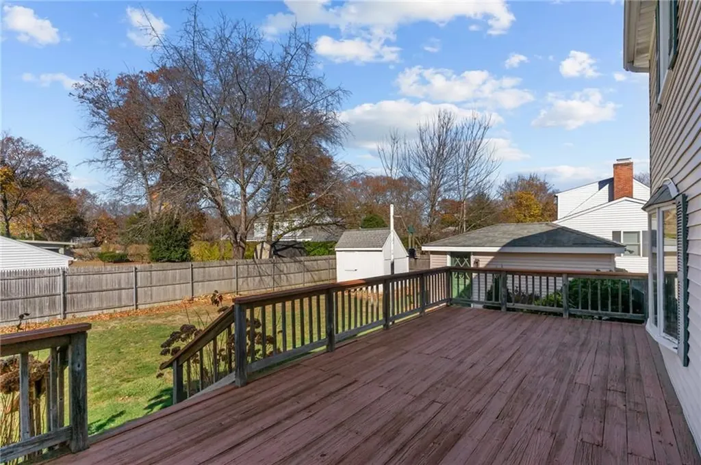 165 Vaughn Avenue Warwick RI 02886