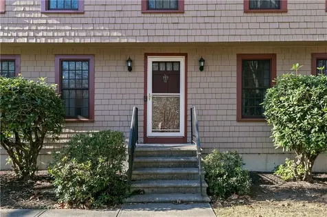 4 Country Way North Smithfield RI 02896