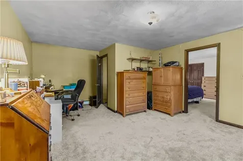 4 Country Way North Smithfield RI 02896