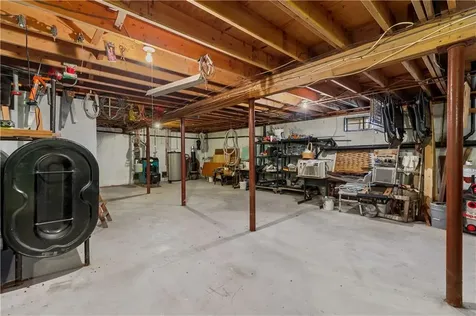 4 Country Way North Smithfield RI 02896