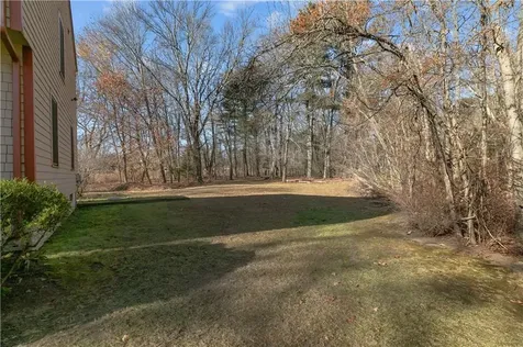 4 Country Way North Smithfield RI 02896