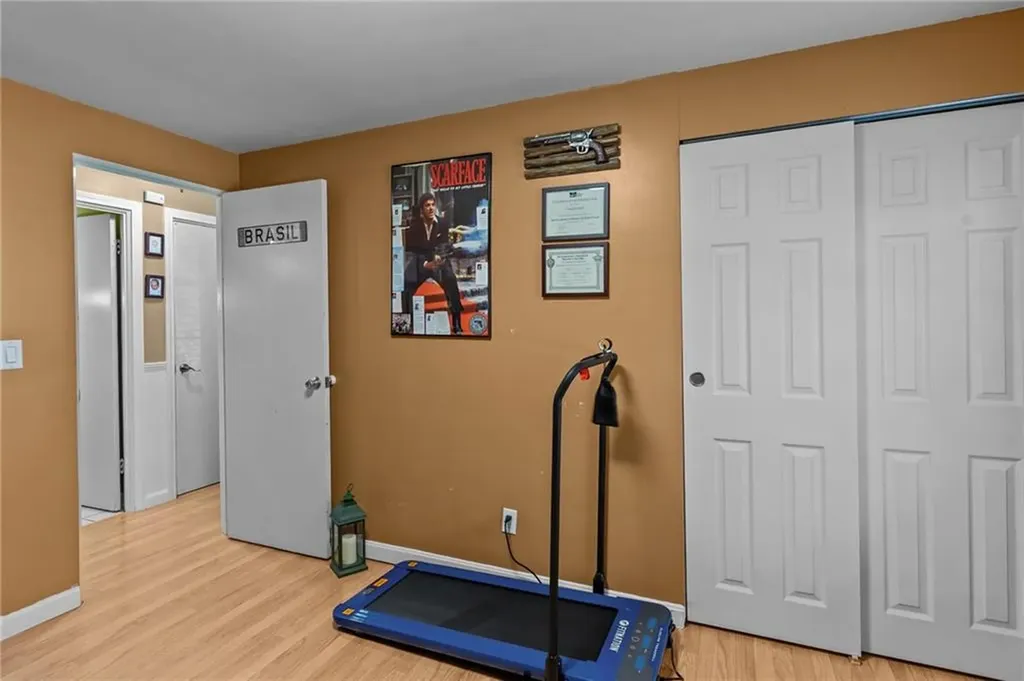 97 Becker Avenue East Providence RI 02915