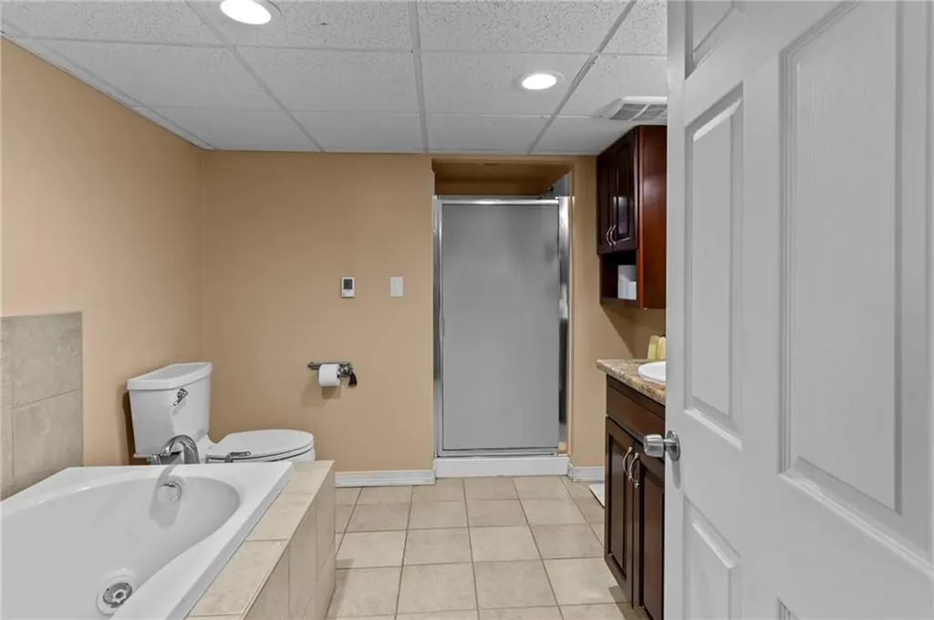 97 Becker Avenue East Providence RI 02915