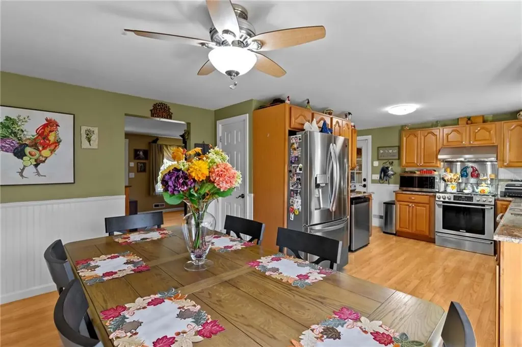 97 Becker Avenue East Providence RI 02915