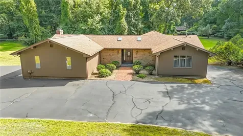 90 Chimney Rock Drive North Kingstown RI 02852