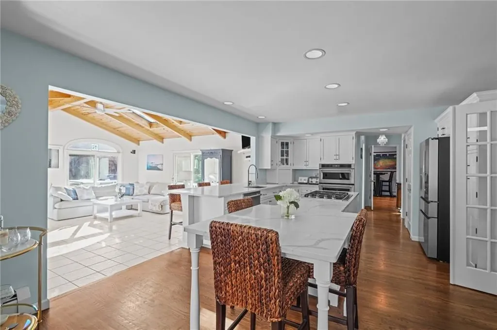 32 Martingale Drive Warwick RI 02886