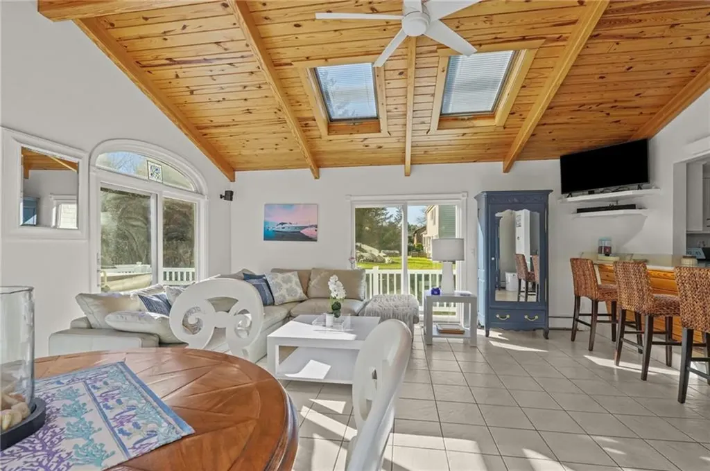 32 Martingale Drive Warwick RI 02886