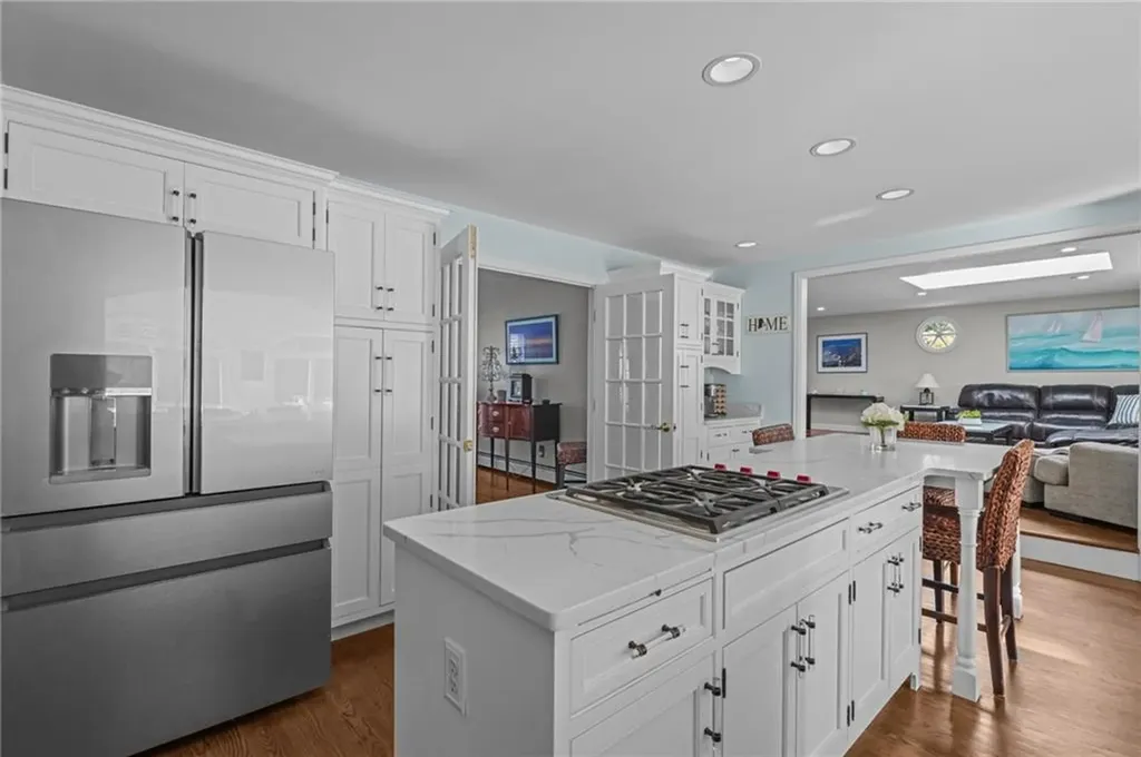 32 Martingale Drive Warwick RI 02886