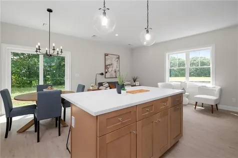 1485 Lonsdale Avenue Lincoln RI 02865