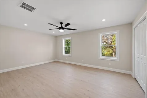 1485 Lonsdale Avenue Lincoln RI 02865