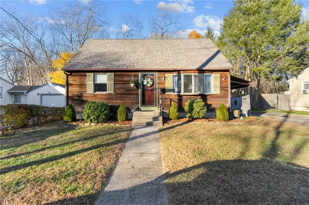 67 Windsor Park Drive Coventry RI 02816