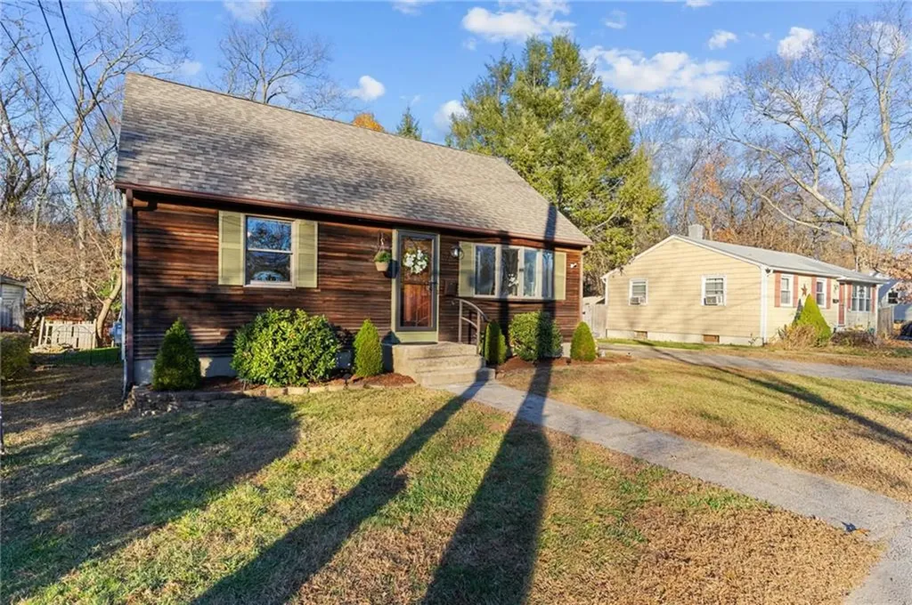 67 Windsor Park Drive Coventry RI 02816