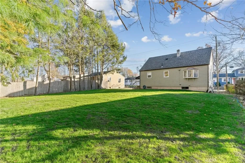 67 Windsor Park Drive Coventry RI 02816