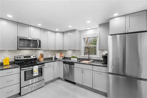 67 Windsor Park Drive Coventry RI 02816