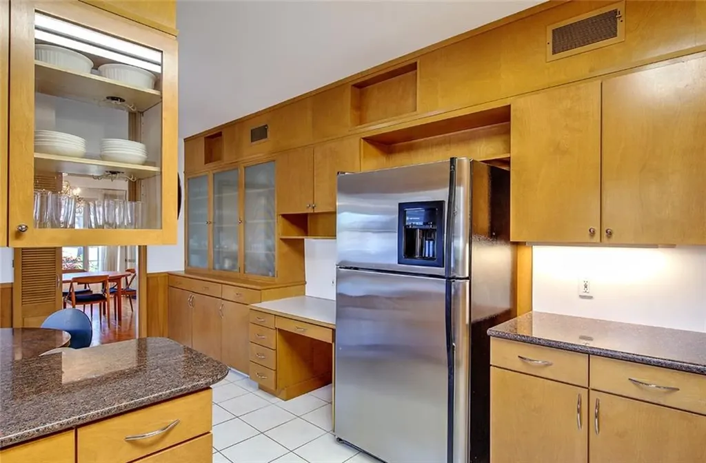 15 Bedford Road Pawtucket RI 02860