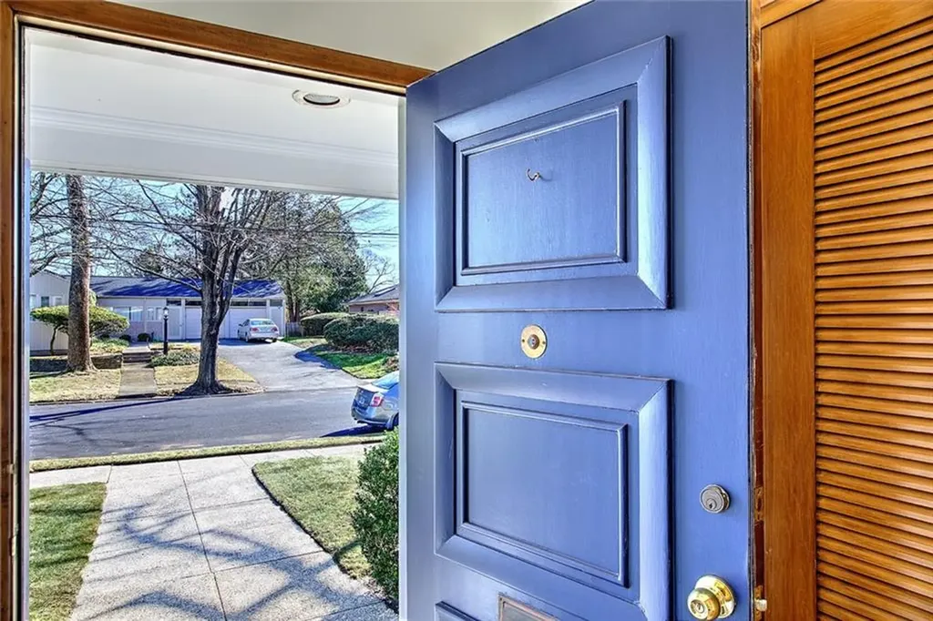 15 Bedford Road Pawtucket RI 02860