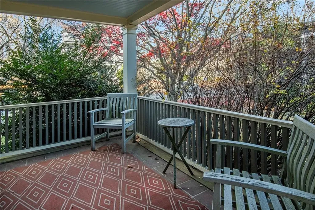 17 Rhode Island Avenue Providence RI 02906