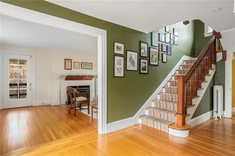 17 Rhode Island Avenue Providence RI 02906