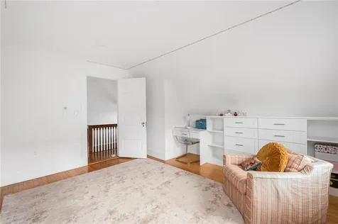 17 Rhode Island Avenue Providence RI 02906