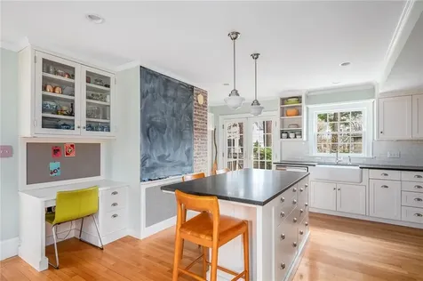 17 Rhode Island Avenue Providence RI 02906