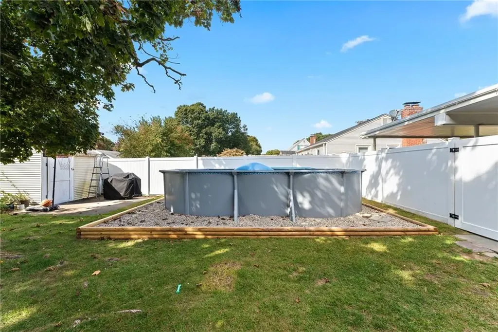 517 Buttonwoods Avenue Warwick RI 02886