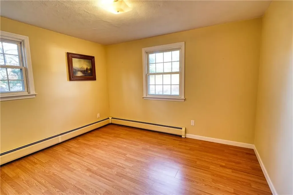 18 Kingswood Drive Coventry RI 02816
