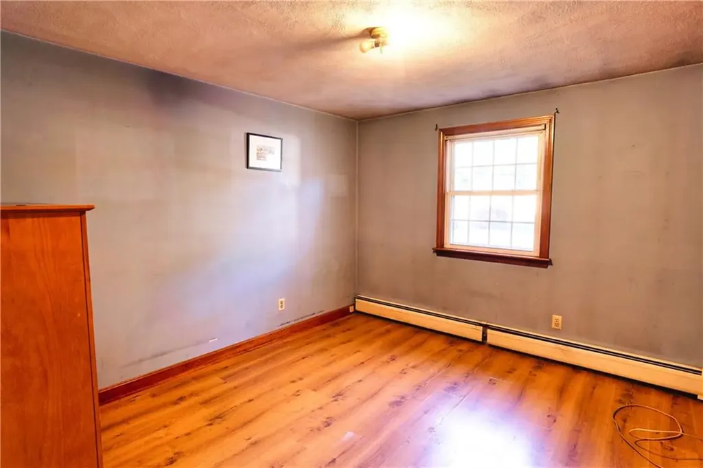 18 Kingswood Drive Coventry RI 02816