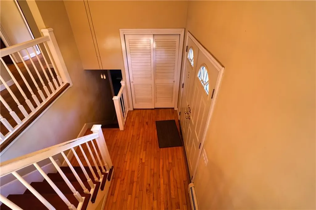 18 Kingswood Drive Coventry RI 02816