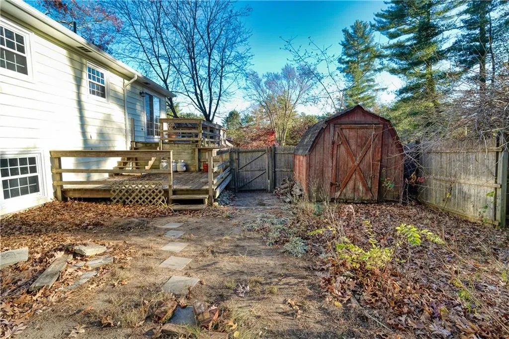 18 Kingswood Drive Coventry RI 02816