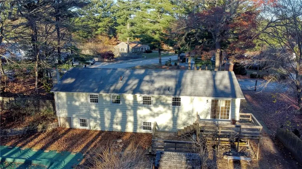 18 Kingswood Drive Coventry RI 02816