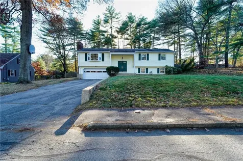 18 Kingswood Drive Coventry RI 02816