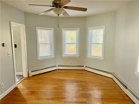 170 Rutherglen Avenue Providence RI 02907