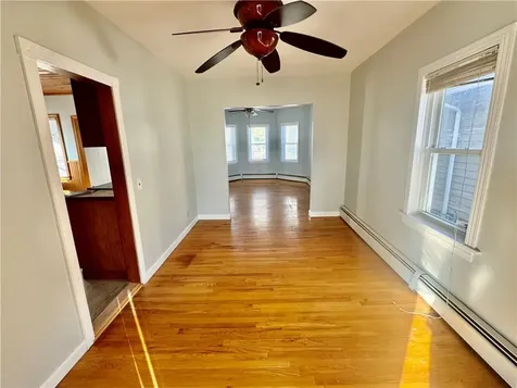 170 Rutherglen Avenue Providence RI 02907