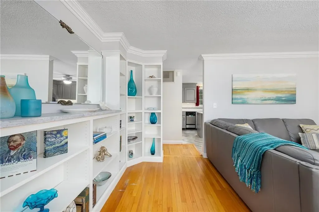 12 Drake Road Warwick RI 02888