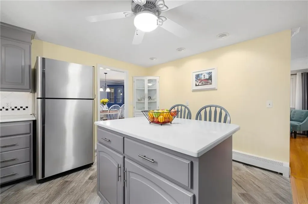 12 Drake Road Warwick RI 02888