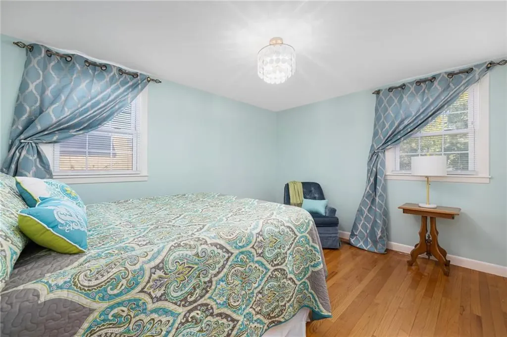 12 Drake Road Warwick RI 02888
