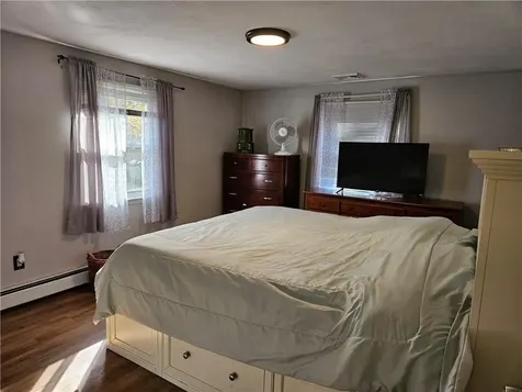 376 Fairview Avenue Coventry RI 02816